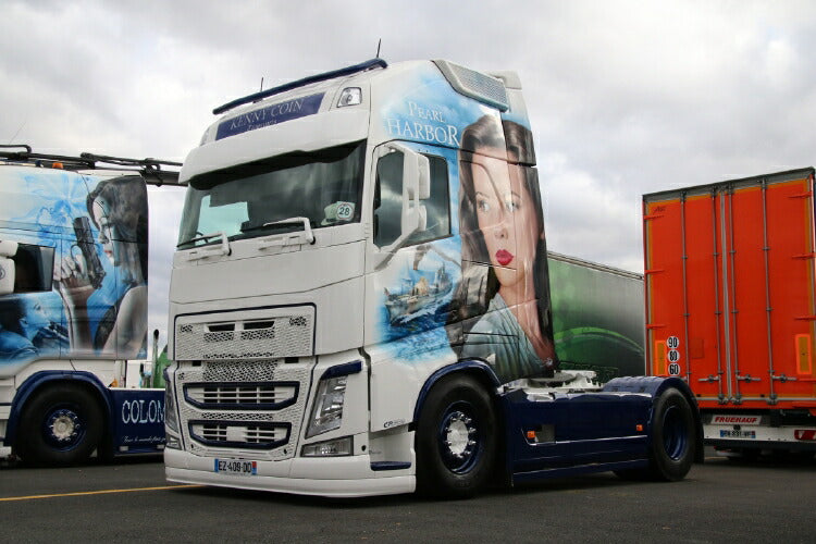 ギャラリービューアに画像をロードする, 【予約】5-8月以降発売予定VOLVO FH 4 GLOBETROTTER XL トラック トラクタヘッド WSI 1/50 建設機械 模型ミニカー はたらく車重機