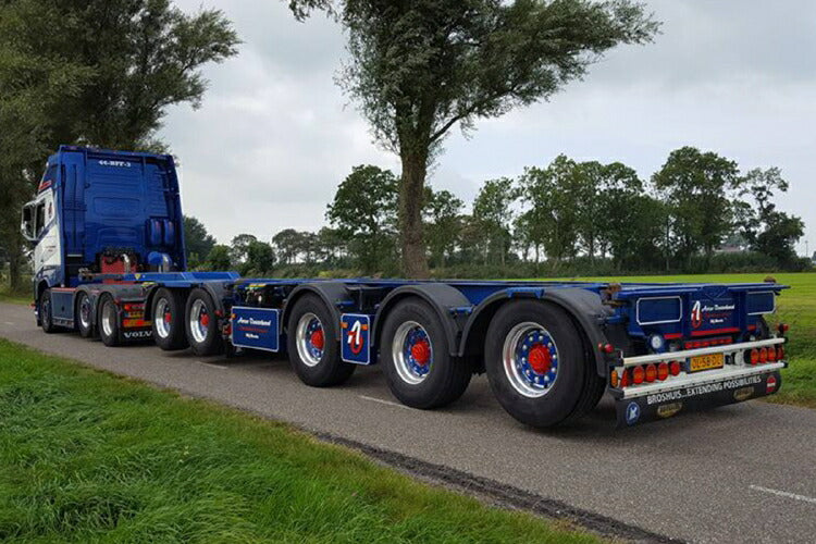 ギャラリービューアに画像をロードする, 【予約】12月以降発売予定Oosterheerd VOLVO FH 4 GLOBETROTTER XL 6X2 TWINSTEER 2CONNECT COMBI TRAILER 2+3 AXLE + 2X 20FT CONTAINERトラック/WSI 1/50 建設機械 模型ミニカー はたらく車 重機