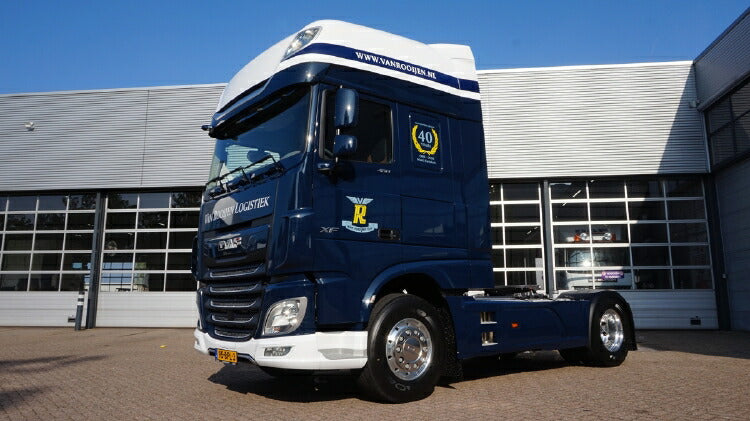 ギャラリービューアに画像をロードする, 【予約】12月以降発売予定Van Rooijen Logistiek DAF XF SUPER SPACE CAB MY2017 4X2 REEFER TRAILER | TRIDEC 3軸トラック/WSI 1/50 建設機械 模型ミニカー はたらく車 重機
