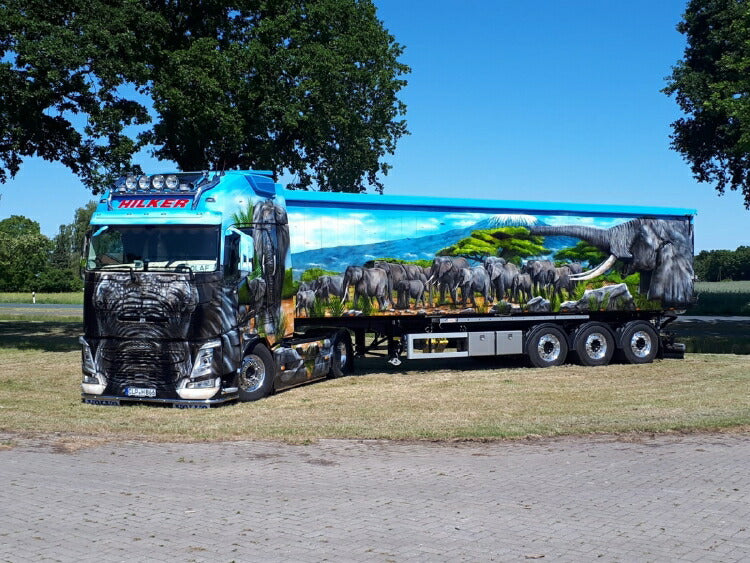 ギャラリービューアに画像をロードする, 【予約】12月以降発売予定Hilker VOLVO FH4 GLOBETROTTER XL 4X2 VOLUME TRAILER | TIPPER 3軸トラック トレーラー/WSI 1/50 建設機械 模型ミニカー はたらく車 重機