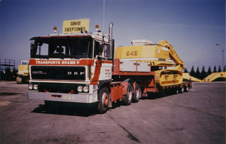 ギャラリービューアに画像をロードする, 【予約】10-12月以降発売予定Transports Brame P; DAF 3300 6X4 FLAT BED TRAILER | CLASSIC 3軸 トラック トレーラー/WSI 建設機械模型 工事車両 1/50 ミニカー