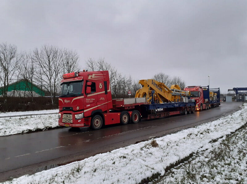 ギャラリービューアに画像をロードする, 【予約】2月以降発売予定Karsten V. Olesen RENAULT TRUCKS T HIGH 6X2 TWINSTEER LOW LOADER | EURO 2 軸 トラック トレーラー/WSI 建設機械模型 工事車両 1/50 ミニカー