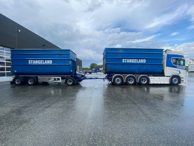 ギャラリービューアに画像をロードする, 【予約】3-5月以降発売予定STANGELAND SCANIA R HIGHLINE CR20H 8X4 RIGED TRUCK DRAWBAR HOOKLIFT SYSTEM + HOOKLIFT CONTAINER 40M3 トラック/WSI 建設機械模型 工事車両 1/50 ミニカー