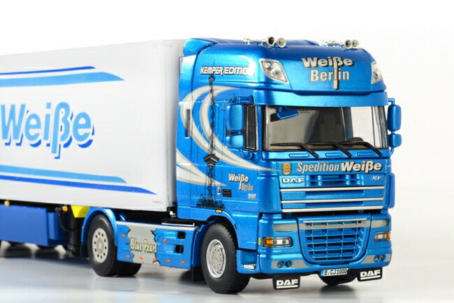 ギャラリービューアに画像をロードする, Spedition WeiBe Berlin DAF XF105 Super Space Cab リーファートレーラー /WSI 1/50 模型