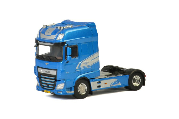 ギャラリービューアに画像をロードする, Premium Line DAF XF SUPER SPACE CAB MY2017 BLUE トラック トラクタ/建設機械模型 工事車両 WSI 1/50 ミニチュア