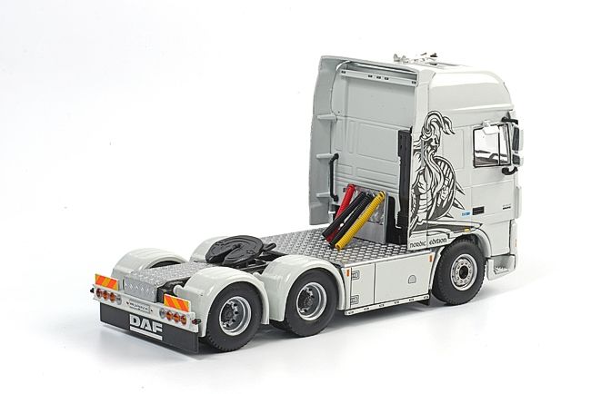 ギャラリービューアに画像をロードする, DAF Nordic Editon DAF XF 105 Super Space Cab トラック トラクタヘッド/WSI 1/50 ダイキャスト 建設機械模型