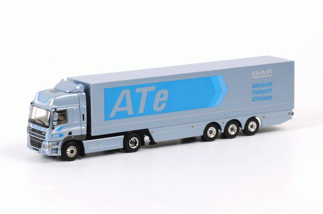 ギャラリービューアに画像をロードする, DAF DAF CF 85 Space Cab Box トレーラー3軸 /WSI 建設機械模型 1/50