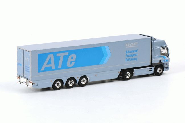 ギャラリービューアに画像をロードする, DAF DAF CF 85 Space Cab Box トレーラー3軸 /WSI 建設機械模型 1/50