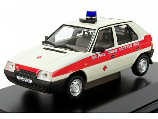 SKODA FAVORIT 136L VB AMBULANCE PRAHA 1988 WHITE RED/ABREX 1/43ミニカー