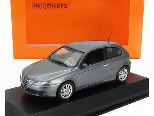 Alfa Romeo 147 2005 グレーメタリック/ Maxichamps 1/43 ミニカー