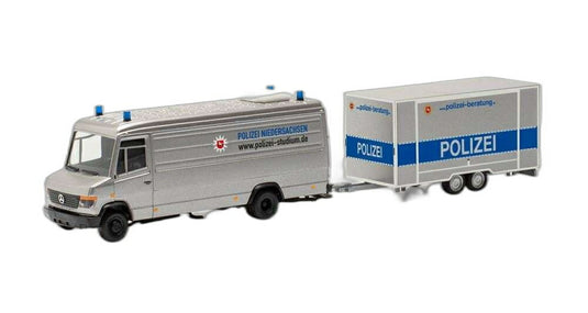 Polizei Hannover Mercedes Benz Vario ラング/ Herpa 1/87  模型 ミニカー