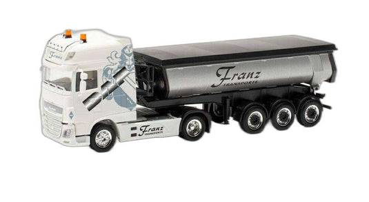 Spedition Franz/Trucker Babe Mona DAF XF/ Herpa 1/87  模型 ミニカー