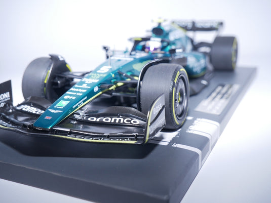 ASTON MARTIN F1 AMR22 TEAM ARAMCO COGNIZART N 5 ABU DHABI GP LAST RACE 2022 SEBASTIAN VETTEL - GREEN BLACK /Minichamps 1/18 ミニカー