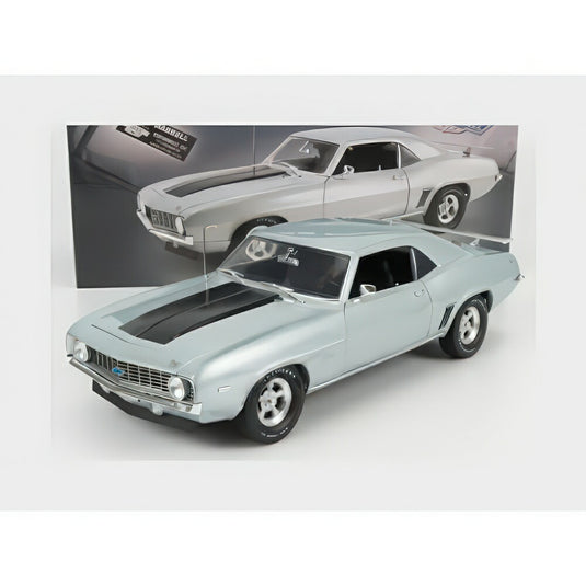 Chevrolet Camaro Copo クーペ 1969 ベリーライトブルー Met A1805725/ ACME 1/18 ミニカー