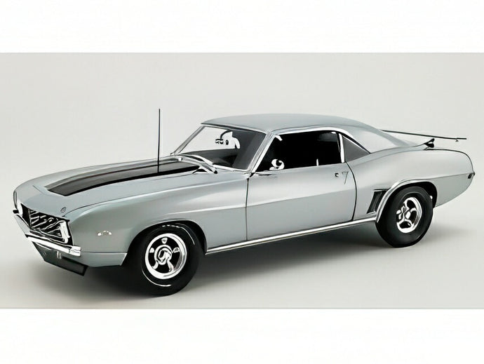 【予約】10-12月以降発売予定CHEVROLET カマロ COPO クーペ 1969 シルバー/ブラック/ ACME 1/18 ミニカー
