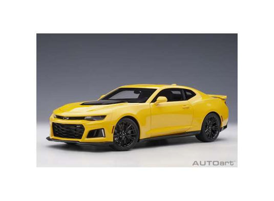 2017 Chevrolet Camaro ZL1, yellow/AUTOart 1/18ミニカー