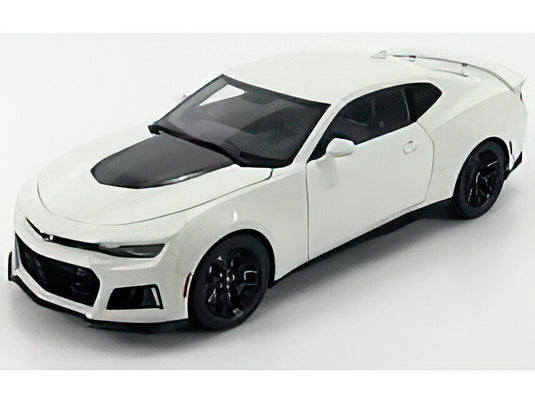 CHEVROLET CAMARO ZL1 COUPE 2017 WHITE/AUTOart 1/18ミニカー