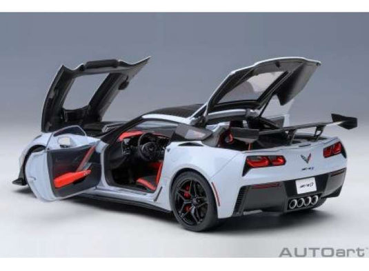 Chevrolet Corvette C7 ZR1 セラミックマトリックスグレーメタリック/ AUTOart  1/18 ミニカー
