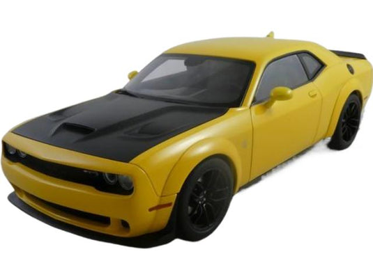 Dodge Challenger SRT Hellcat Widebody/ AUTOart 1/18 ミニカー