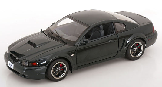 Ford Bullit Mustang GT 2001/ AUTOart 1/18 ミニカー