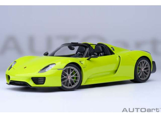 Porsche 918 Spyder Weissach Package, acid green/AUTOart 1/18ミニカー