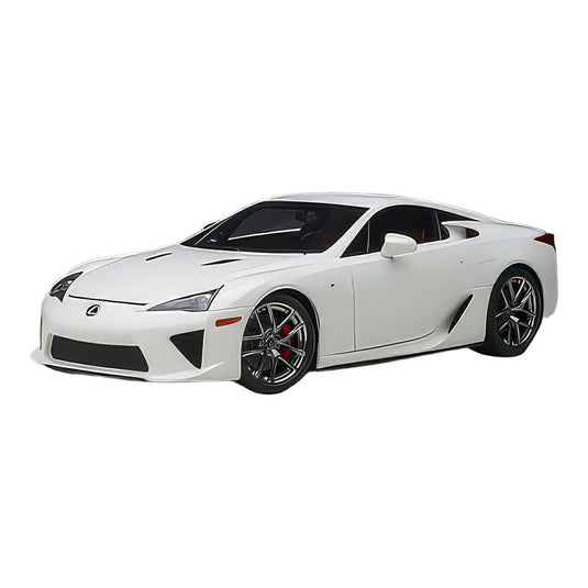 トヨタ レクサス LFA クーペ 2012 ホワイト / AUTOart 1/18 ミニカー