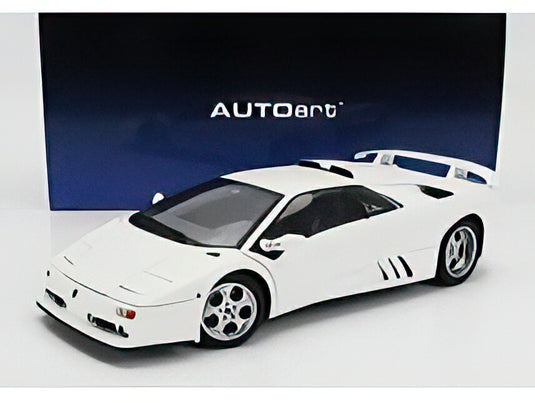 LAMBORGHINI  DIABLO SE30 JOTA 1995  IMPACT WHITE/AUTOart 1/18ミニカー