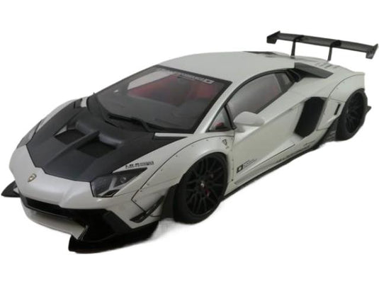 Lamborghini Aventador Liberty Walk/ AUTOart 1/18 ミニカー