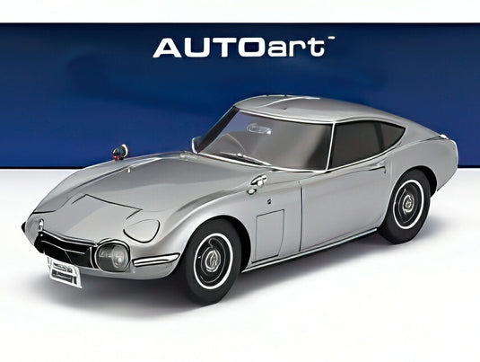 TOYOTA 2000GT 1967 シルバー/ AUTOart 1/18 ミニカー