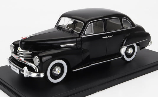 OPELオペル カピテーン 1951 ブラック HACHETTE-OPEL-COLLECTION / EDICOLA 1/24 ミニカー