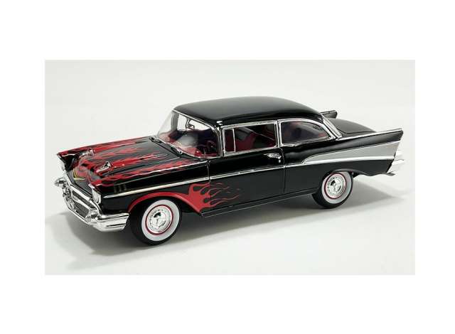 1957 Big Daddy Ed Roth シボレー ベルエアー ブラック with レッドフレイム/ Acme  1/18 ミニカー