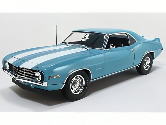 【予約】2025年発売予定CHEVROLET CAMARO Z/28 COUPE 1969 ライトブルー ホワイト/ACME 1/18ミニカー
