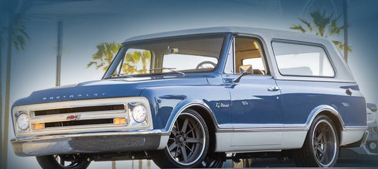 【予約】2026年発売予定 Chevroletシボレー K5 Blazerブレイザー 2WD ストリートカスタム 1969 ブルー/ホワイト 396台限定 / ACME 1/18 ミニカー
