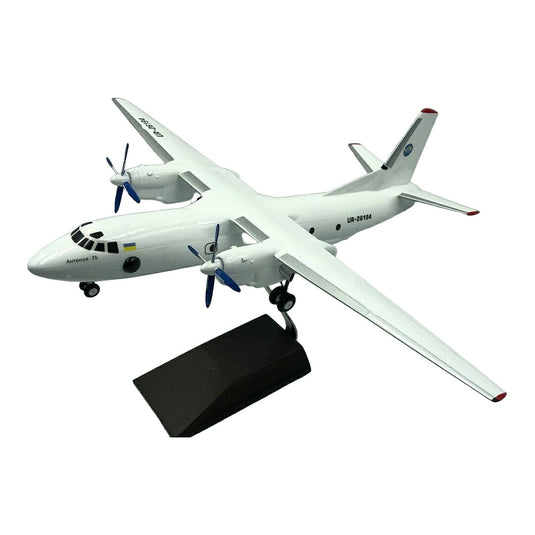 国立航空大学 National Aviation University アントノフ AN26 UR-26194 / AH Models 1/72 飛行機模型 旅客機