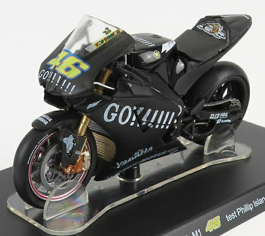 YAMAHAヤマハ YZRM1 チームゴロワーズ N 46 ワールドチャンピオン 2004 VALENTINO ROSSIバレンティーノロッシ ブラック CENTAURIA-VALENTINO-ROSSI-BIKES-46-COLLECTION MOTO