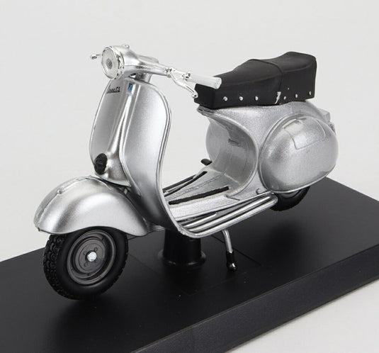 Piaggioピアジオ Vespaベスパ 150 GS 1955 シルバー / EDICOLA 1/18 バイク