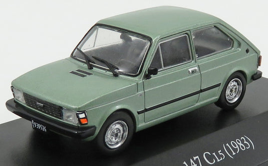 FIATフィアット 147 CL5 127 1983 シルバー COCHES-INOLVIDABLES-ARGENTINA-SALVAT / EDICOLA 1/43 ミニカー