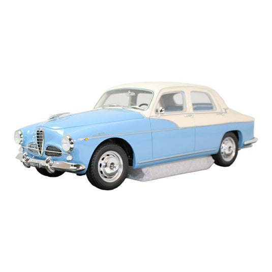 Alfa Romeoアルファロメオ 1900 Super 1958 ライトブルー/ホワイト / Autocult 1/18 ミニカー