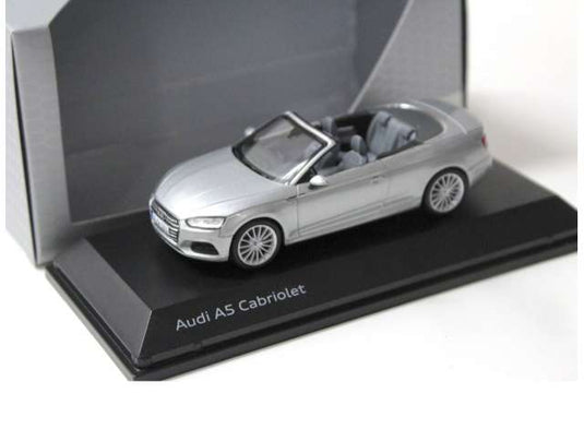 2017 アウディ A5 カブリオレ シルバーメタリック Audi A5 ミニカー / Spark 1/43 ミニカー