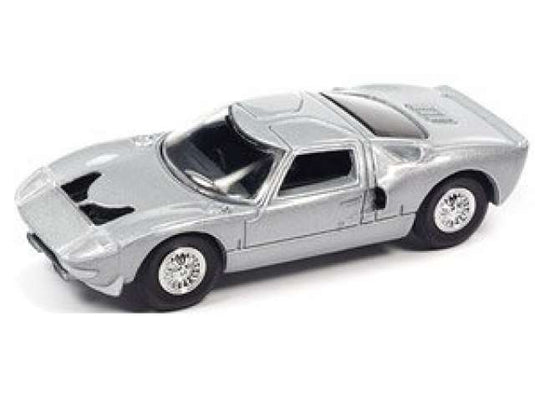 1965 フォード GT40 MK1 シルバー 1965 Ford GT40 MK1 ミニカー / AutoWorld 1/64 ミニカー