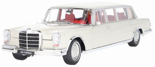 【予約】2025年発売予定MERCEDES BENZ - S-CLASS 600 LWB PULLMAN (W100) 1963-1981 - WHITE/NZG 1/18ミニカー ベンツディーラーモデル　ドア開閉