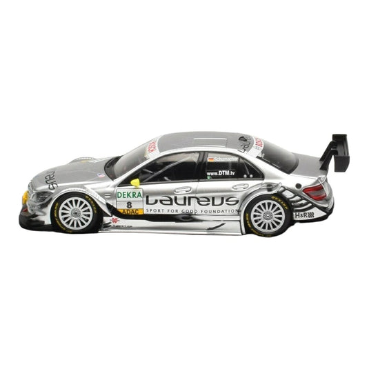Mercedes Benzメルセデスベンツ Cクラス C204 No.8 R. Schumacher HWA DTM 2010 / MINICHAMPS 1/43 ミニカー