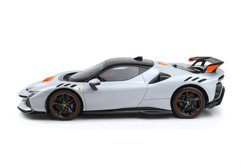 ギャラリービューアに画像をロードする, 【予約】Ferrari SF90XX Stradale オフィシャルカラー Ferrari ビアンコアルティコ/ BBR 1/12 49台限定ミニカー
