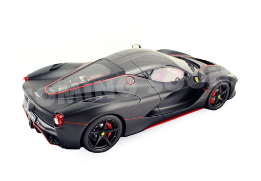 【予約】2026年発売予定Ferrari LaFerrari マットブラック レッドストライプ カーボンファイバーベース ディスプレイケース付属/ BBR 1/12 ミニカー
