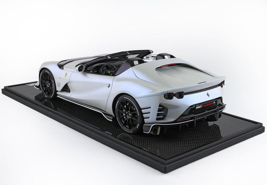 【予約】Ferrari 812 Competizione A マットホワイトオンダマリーナ/ BBR 1/12 40台限定ミニカー