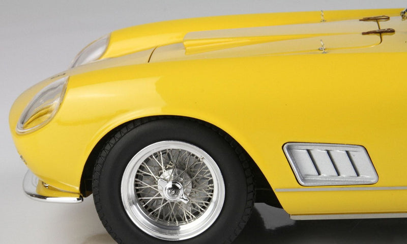 ギャラリービューアに画像をロードする, 【予約】Ferrari 250 GT Competizione フェアリングヘッドライト/ BBR 1/18 120台限定ミニカー

