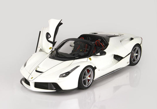 FERRARI LaFerrari Aperta/BBR 1/18ミニカー