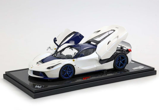 【予約】Ferrariフェラーリ LaFerrari 2012 open diecast Bianco Birdcage Carbon blu 限定20台 / BBR 1/18 ミニカー