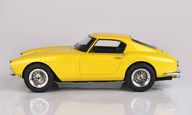 ギャラリービューアに画像をロードする, 【予約】Ferrari 250 GT Berlinetta Passo Corto イエローモデナ/ BBR 1/18 108台限定ミニカー
