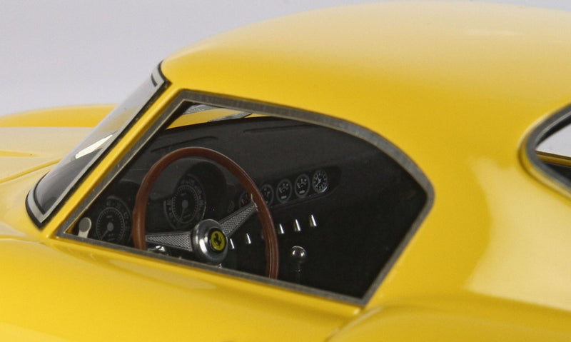 ギャラリービューアに画像をロードする, 【予約】Ferrari 250 GT Berlinetta Passo Corto イエローモデナ/ BBR 1/18 108台限定ミニカー
